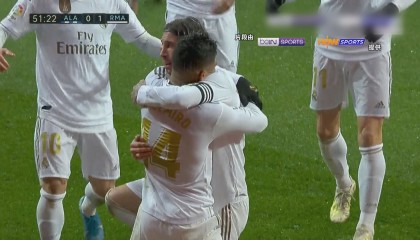 足球盛宴双星闪耀：登贝莱揽大奖，姆巴佩遗憾未获荣耀